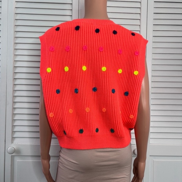 New QUEEN OF SPARKLES Neon Orange Polka Dot Sleeveless Sweater Size Small - Picture 8 of 8